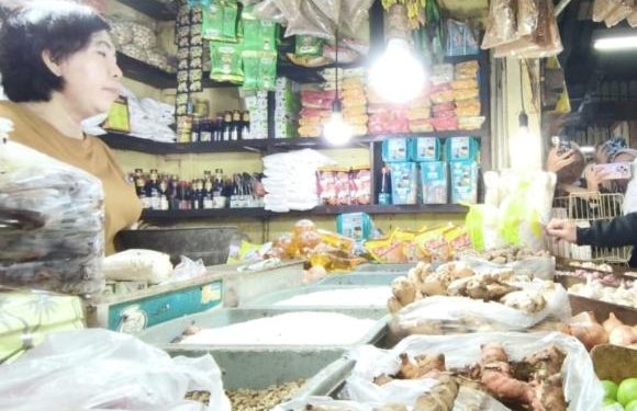 Konsumsi Surabaya Meningkat Menjelang Akhir Tahun, Penjualan Eceran November 2025 Diprediksi Tumbuh 19,7%