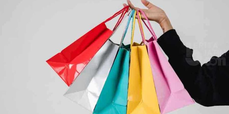 Warga Indonesia Genjot Belanja Akhir Tahun, Separuh Siap Manfaatkan Pinjaman Online