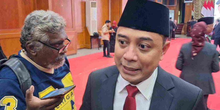 Hotline 112 untuk Aduan Premanisme dan Sengketa Tanah di Surabaya Diresmikan Eri Cahyadi