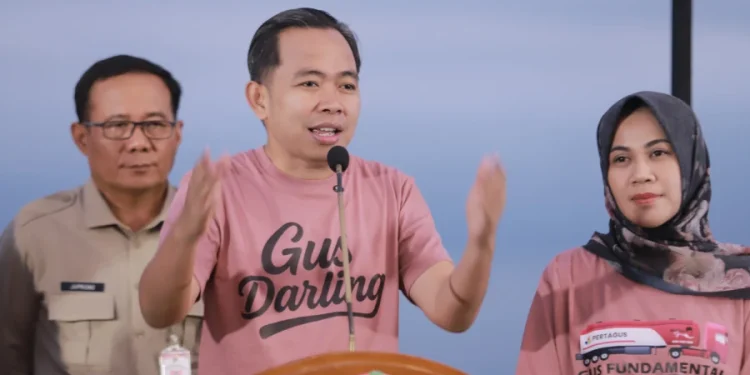 Politik Kelir Merah Jambon di Lingkungan Bupati
