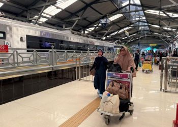 Jalur Utara Pulih, Perjalanan KA Daop 8 Surabaya Berangsur Normal Setelah Banjir Pekalongan
