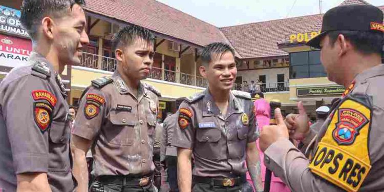 Tiga Polisi Polres Lumajang Naik Pangkat Usai Sabet Emas di SEA Games Thailand 2025