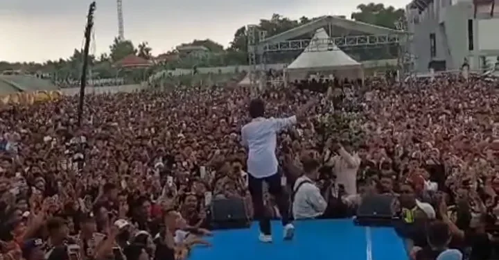 Antusiasme Masyarakat di Tengah Pro Kontra Penyambutan Valen Pamekasan