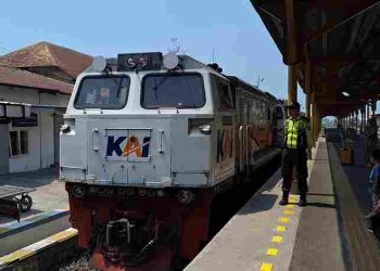 Penumpang Kereta di Stasiun Mojokerto Capai 1.522 Orang Jelang Tahun Baru