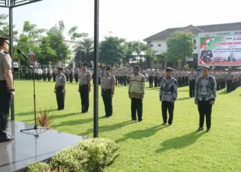 Penghargaan bagi Polisi dan Warga yang Berkontribusi dalam Keamanan