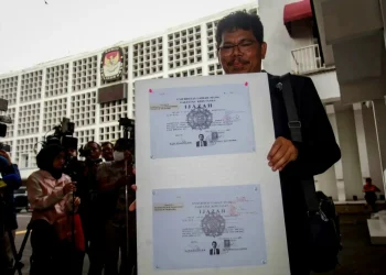 Salinan Asli Ijazah Jokowi Terlegalisir Tanpa Sensor yang Bisa Dilihat