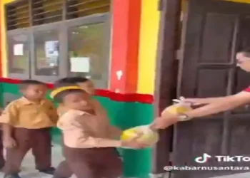 Kelapa Muda untuk Dua Hari Bikin Publik Geleng-geleng Kepala Ini Namanya Pelecehan kepada Rakyat